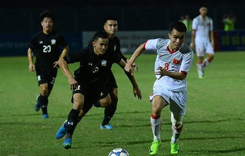 Phung phí cơ hội, U21 Việt Nam thua đau U21 Thái Lan
