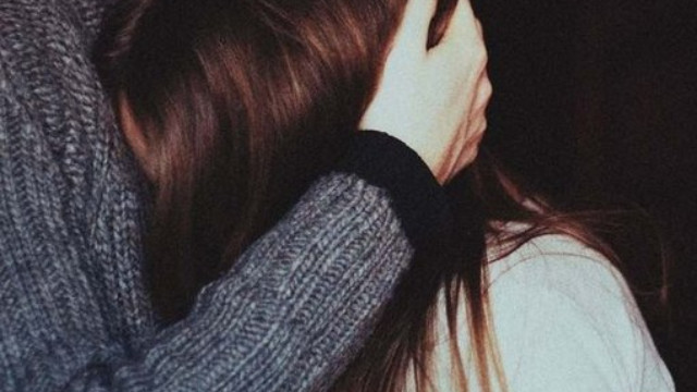 Phía sau bản hợp đồng hôn nhân tiền tỷ với người chồng thành đạt