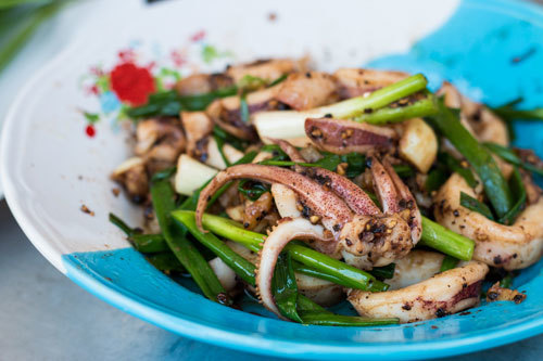 Lạ miệng mực xào mắm Thái tuyệt ngon