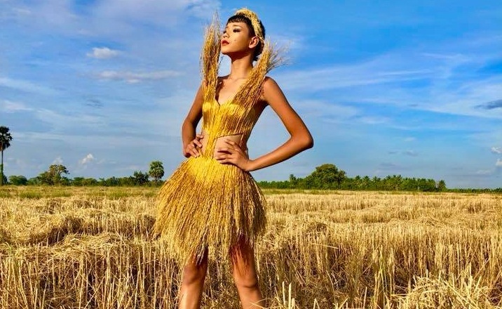 Quần áo từ lá cây và rác thải của người chuyển giới Thái Lan 'gây sốt'