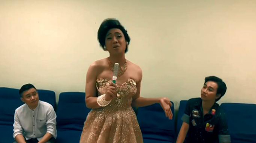 Cười ngất trước màn ứng xử Hoa hậu bá đạo của Trấn Thành