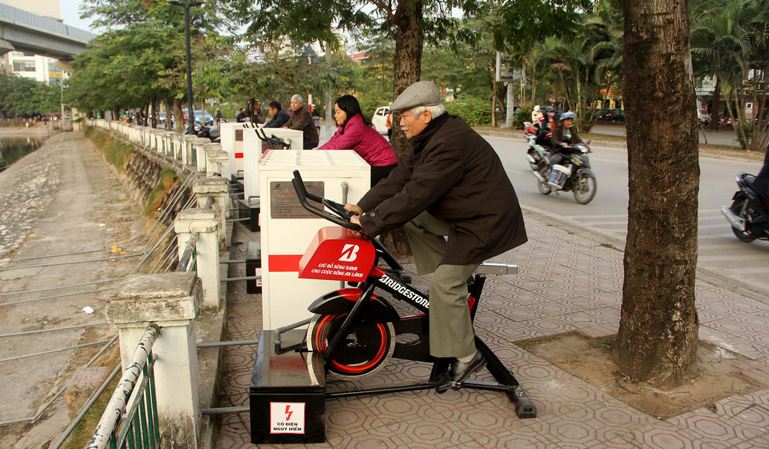 máy tập thể dục