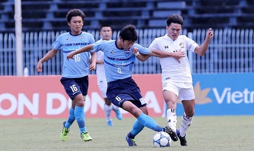 Thắng dễ U21 Thái Lan, U21 Yokohama chiếm ngôi đầu bảng