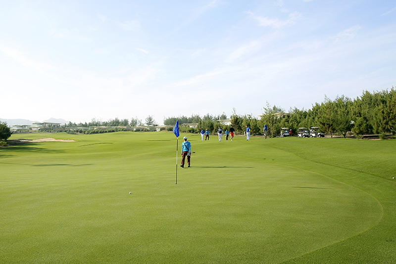 1.000 golfer tranh tài tại giải đấu có tiền thưởng 100 tỷ đồng