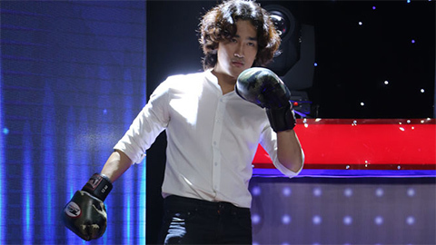 Trường Giang, Thu Trang mê đắm đuối “Soái ca boxing” ở Giọng Ải Giọng Ai