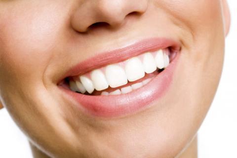 Chỉnh nha thay đổi khuôn mặt, tôi có cần làm lại hộ chiếu?