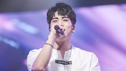 Thông tin mới nhất về Jonghyun thành viên nhóm SHINee vừa tự tử