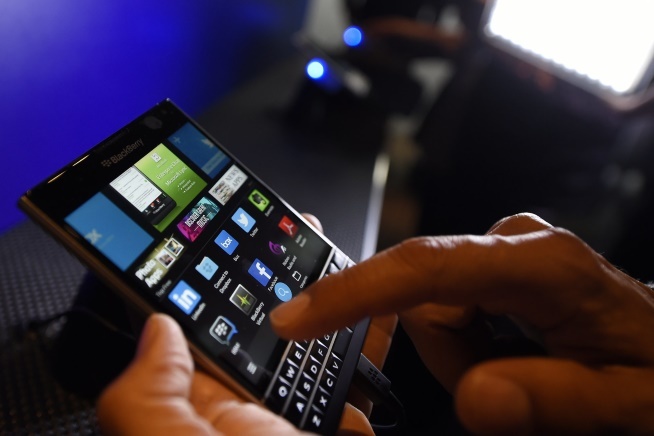 BlackBerry khai tử kho ứng dụng
