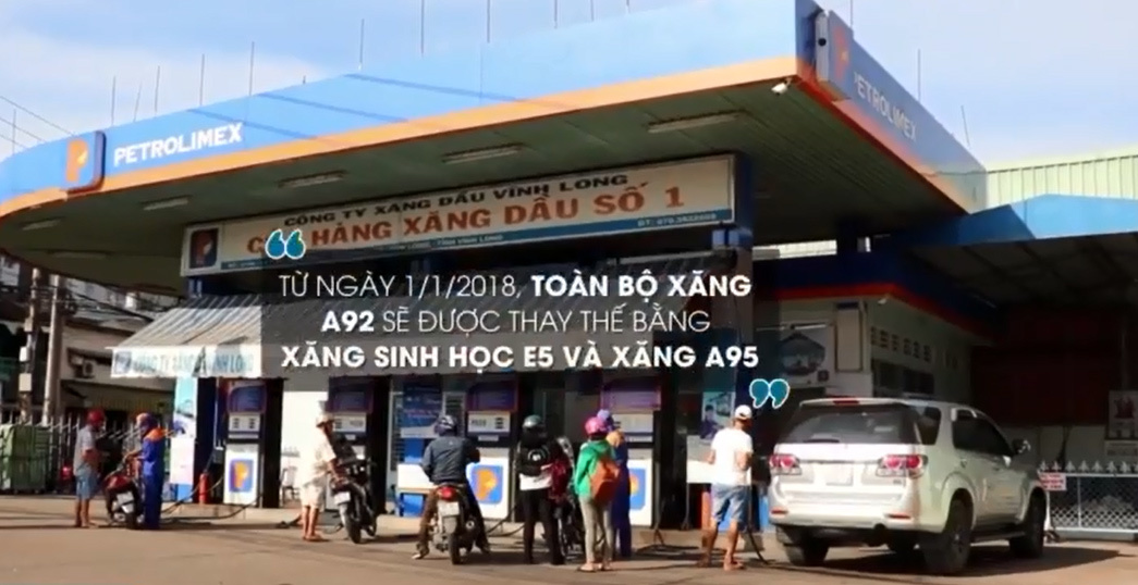 Khách mua chọn xăng E5 hay RON A95 nhiều hơn?
