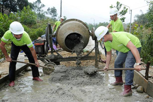 Thêm những con đường làm đẹp nông thôn Thừa Thiên Huế