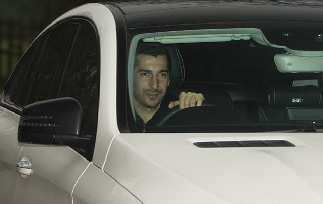 Mourinho bất ngờ trao cơ hội cho Mkhitaryan