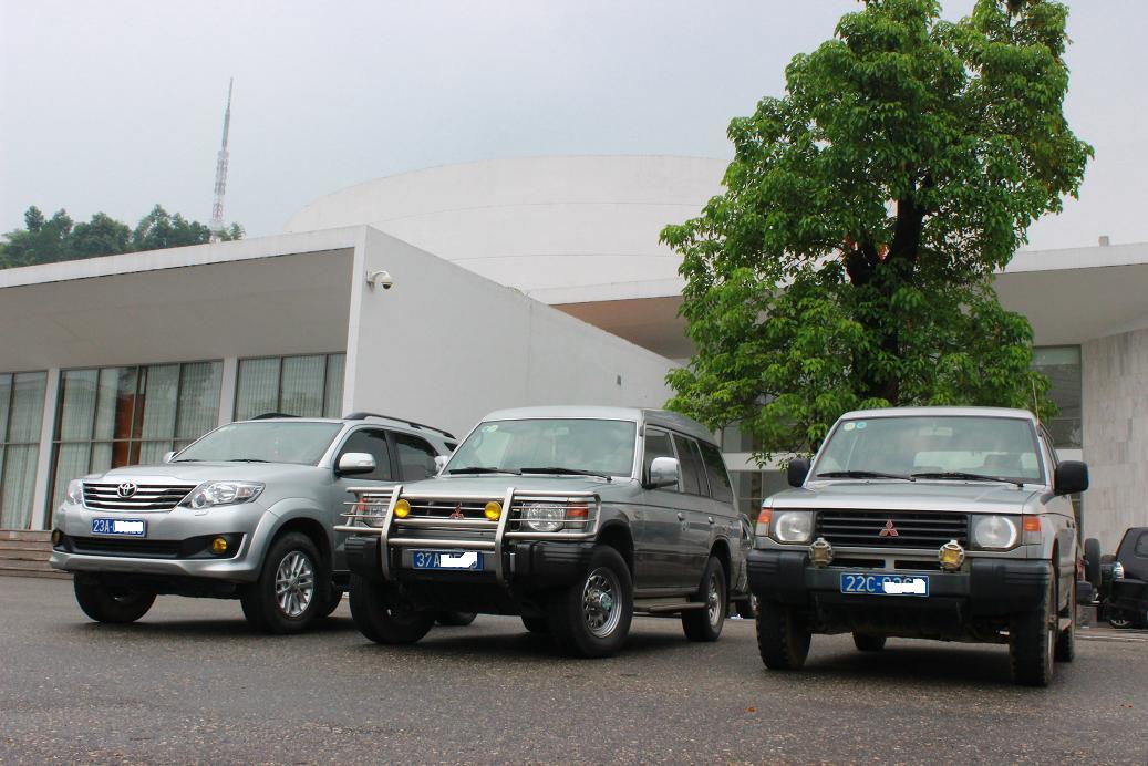 Khoán xe công, siết chi tiêu