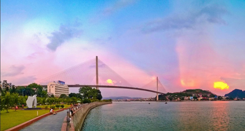 Phát triển du lịch Quảng Ninh bền vững và hội nhập