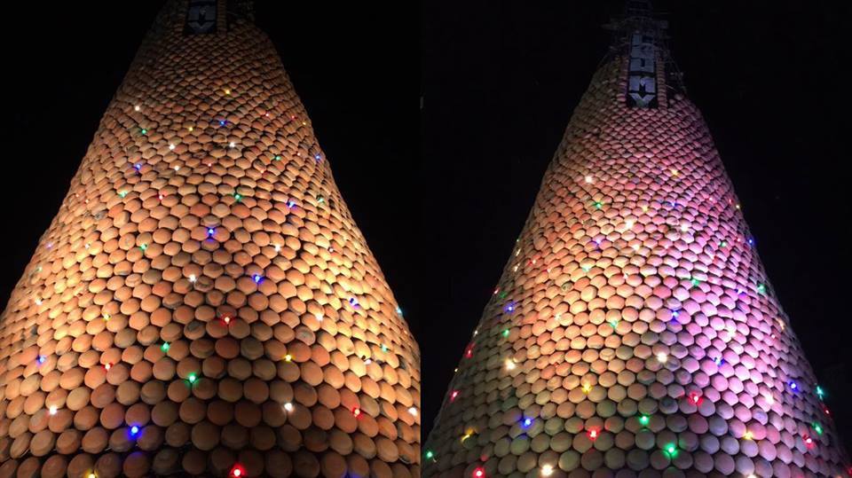 Cây thông Noel bằng nồi đất ở Nghệ An