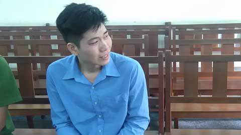 Níu tình bất thành, gã trai đâm chết ‘người trong mộng’