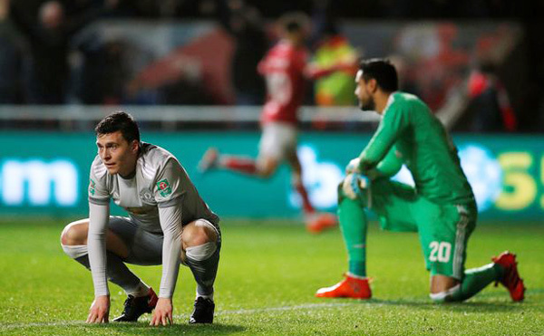 Mourinho mạnh tay 