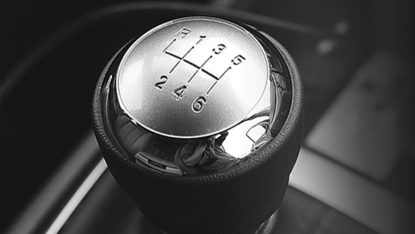 Xe số sàn 6 cấp sử dụng như thế nào?