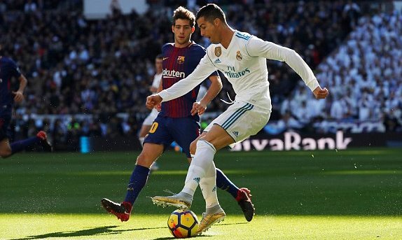 Real Madrid 0-0 Barcelona: Ronaldo ghi bàn việt vị