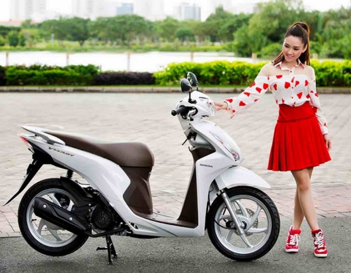 Đi xe ga như thế nào để tiết kiệm xăng?