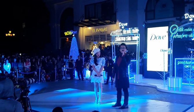 Phương Ly thay chị gái Phương Linh song ca trên sân khấu cùng Hà Anh Tuấn