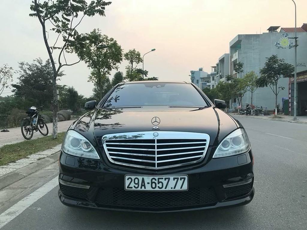 Giật mình siêu sang Mercedes S63 AMG chưa đến 2 tỷ đồng ở Hà Nội