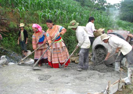 Phê duyệt danh sách xã đặc biệt khó khăn của Chương trình 135