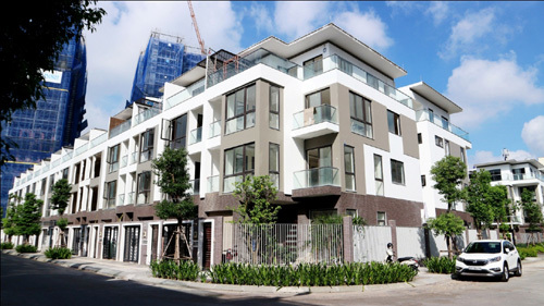 HaDo Centrosa Garden trao sổ hồng cho cư dân