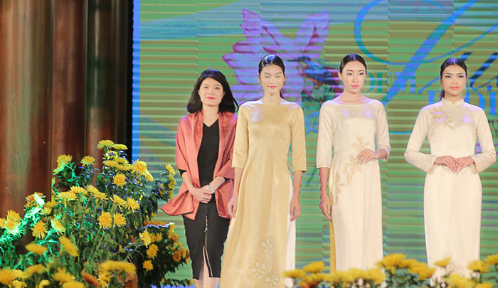 BTV Diệp Anh tái xuất với vai trò nhà thiết kế thời trang