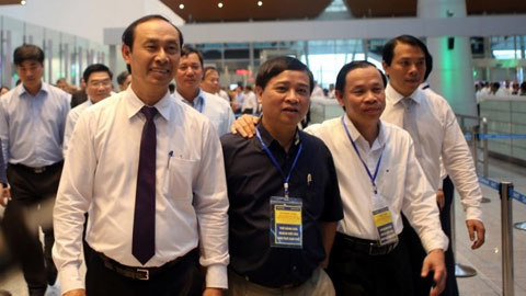 Thứ trưởng kể chuyện đi máy bay bị delay 4-5 tiếng