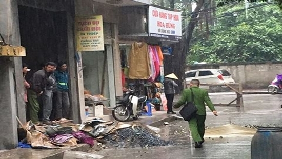 Hà Nội: Thợ mộc rơi từ tầng 4 tử vong