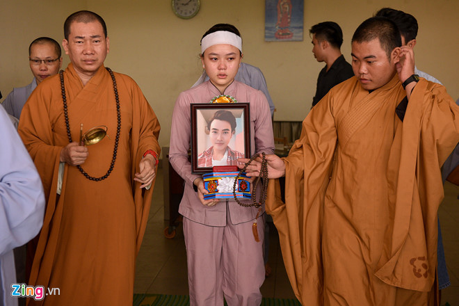 Lễ tang đẫm nước mắt của nam diễn viên Việt qua đời vì tai nạn