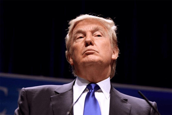 Ông Trump phải xử lý những vấn đề gì năm 2018?