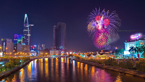 TP.HCM tổ chức bắn pháo hoa tại 2 điểm dịp lễ 30/4