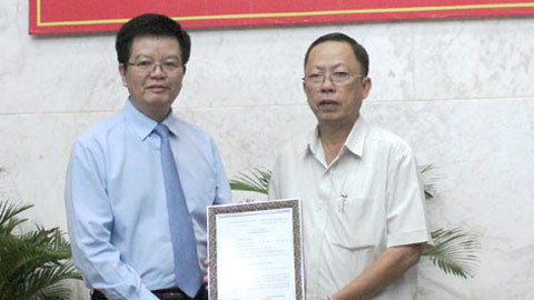 Ông Trần Công Chánh nghỉ hưu sớm, Hậu Giang có Bí thư mới