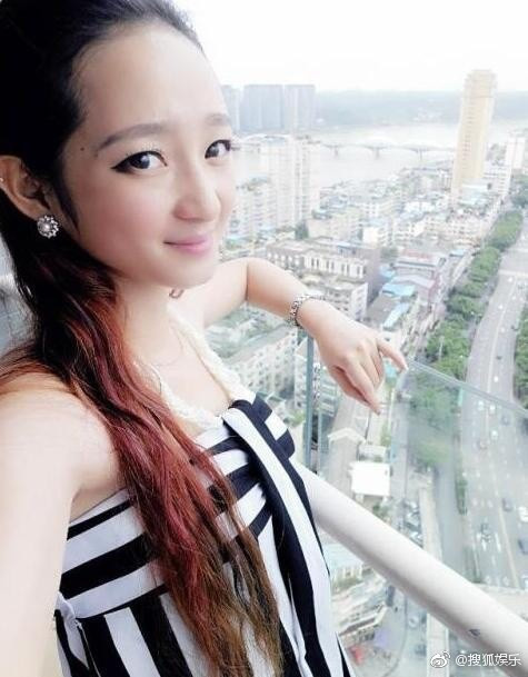 Nữ diễn viên 22 tuổi nhảy cầu tự tử vì trục trặc tình cảm
