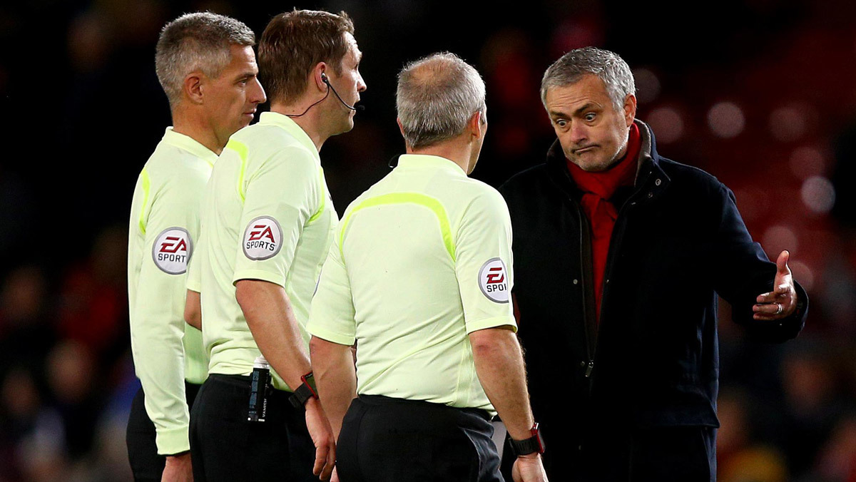 MU bị Chelsea qua mặt: Mourinho và ác mộng ở nhà hát