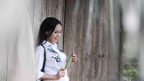 Sao Mai Khánh Ly kể về thời chăn trâu, nuôi lợn