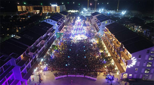 Countdown ấn tượng tại Sonasea Shopping Center, Phú Quốc