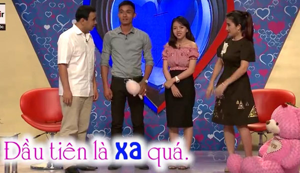 Tài xế điển trai bị từ chối hẹn hò vì mê hút thuốc, ăn thịt chó
