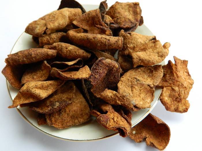 Vỏ quýt chôn đất 6 năm, 6 triệu/kg: Kho cá ăn Tết