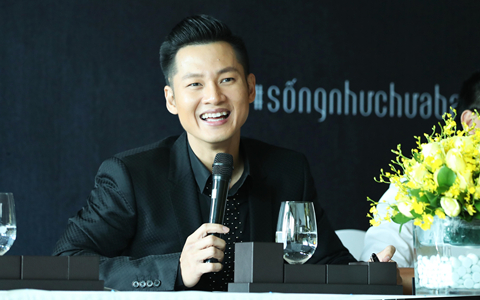 Đức Tuấn tuyên chiến với nạn nghe nhạc ‘chùa’