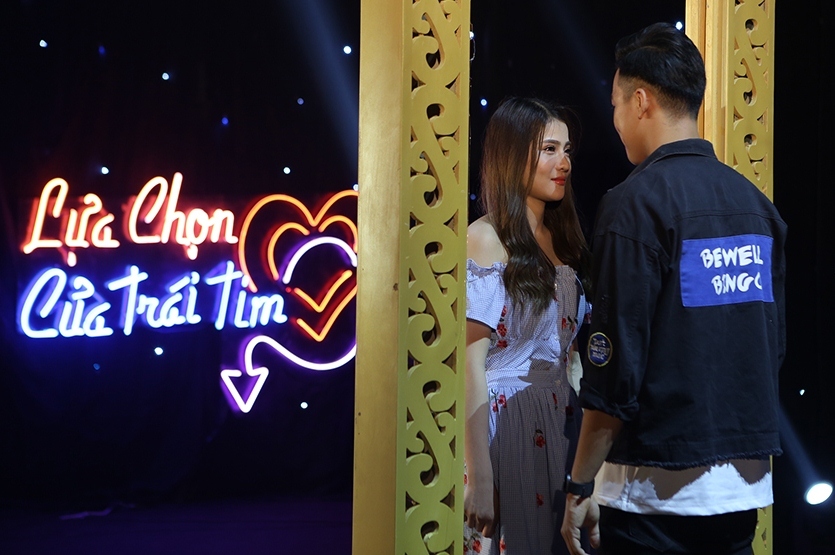 Cô gái xinh đẹp tuyên bố chỉ chọn chàng trai hứa đối xử tốt với bà ngoại