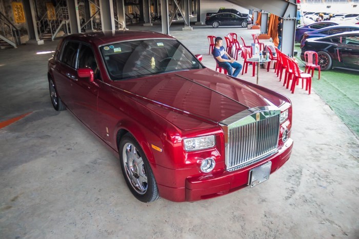 'Cận cảnh' Rolls-Royce Phantom của ông chủ khu du lịch Đại Nam