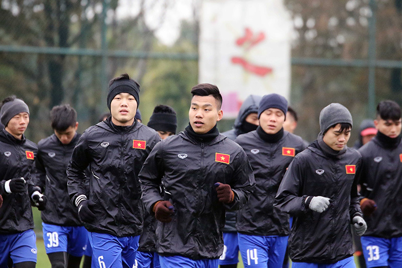 U23 Việt Nam “phòng thân”, đối phó với cái lạnh 0 độ C