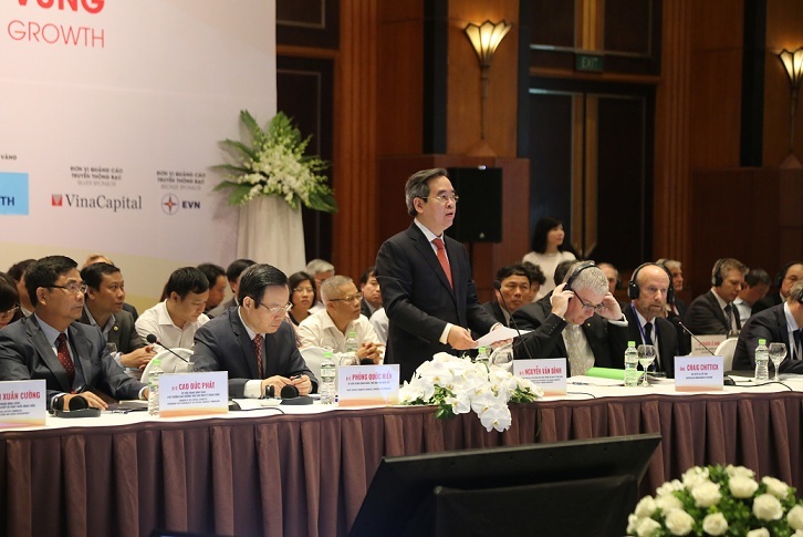 Cựu ngoại trưởng Mỹ John Kerry dự đối thoại về Kinh tế Việt Nam