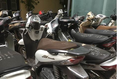 Chủ hàng thịt chó - trùm buôn xe gian xuyên quốc gia