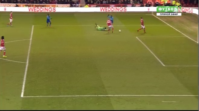 Nottingham 3-2 Arsenal: Welbeck lập công