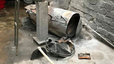 Nồi áp suất phát nổ, hai vợ chồng nguy kịch