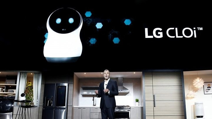 Robot thông minh khiến LG ngượng chín mặt tại CES 2018