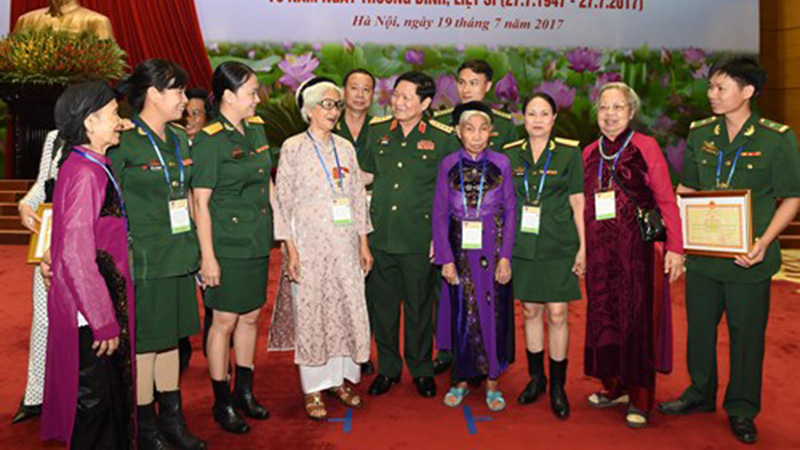 Toàn quân phấn đấu hoàn thành xuất sắc nhiệm vụ quân sự, quốc phòng